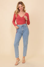 Load image into Gallery viewer, v neck knit top with ruched sides