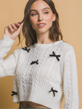 Load image into Gallery viewer, Bow knit sweater