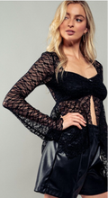 Load image into Gallery viewer, Lace top