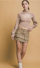 Load image into Gallery viewer, Knit shrug and cami set