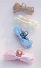 Load image into Gallery viewer, Coquette   clip